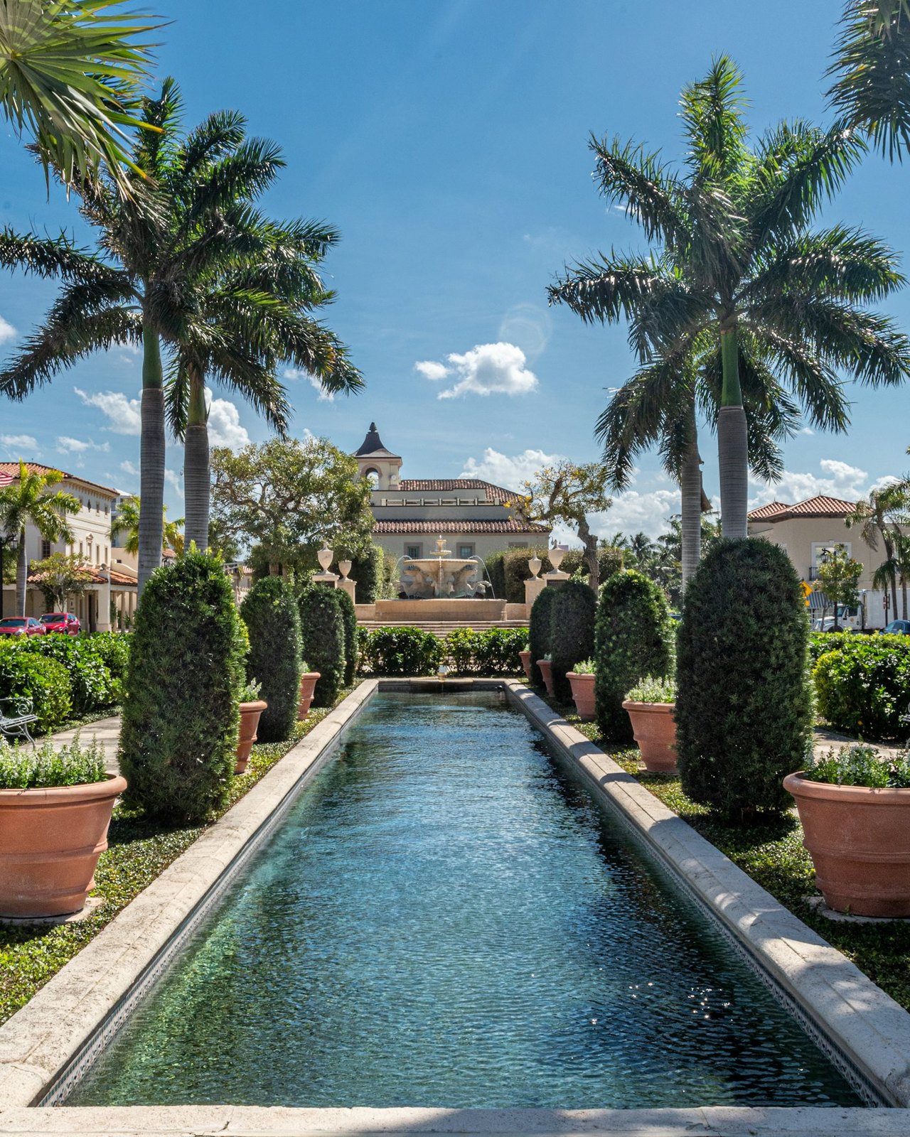 Estate water garden in Palm Beach