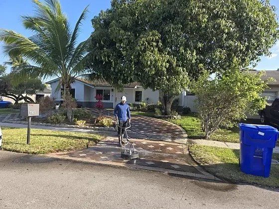 Sealed curved paver driveway in North Lauderdale